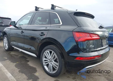 2018 Audi Q5 2.0T Premium/2.0T Tech Premium z USA, uszkodzony, nr VIN WA1BNAFY0J2238850